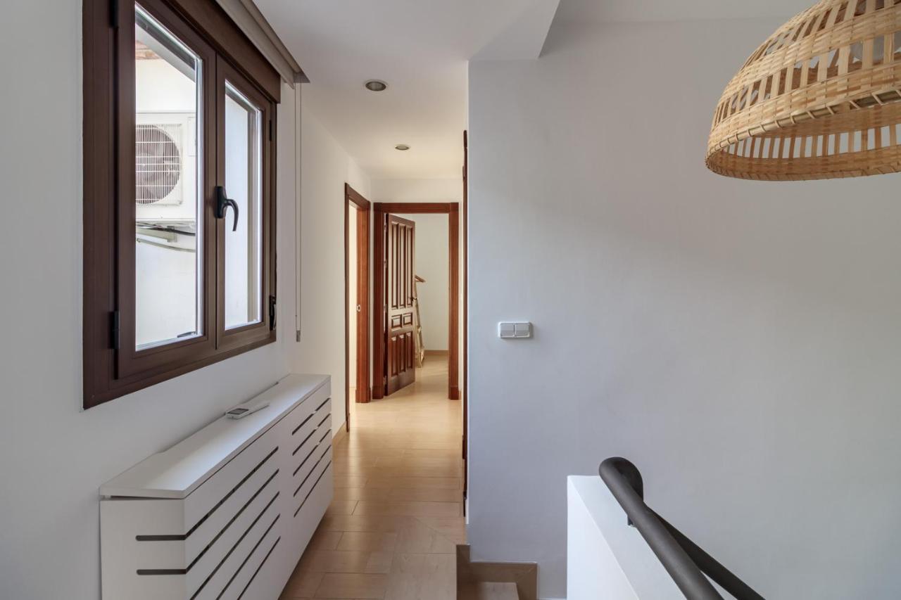 Beautiful Duplex-city Center. Parking By The House *