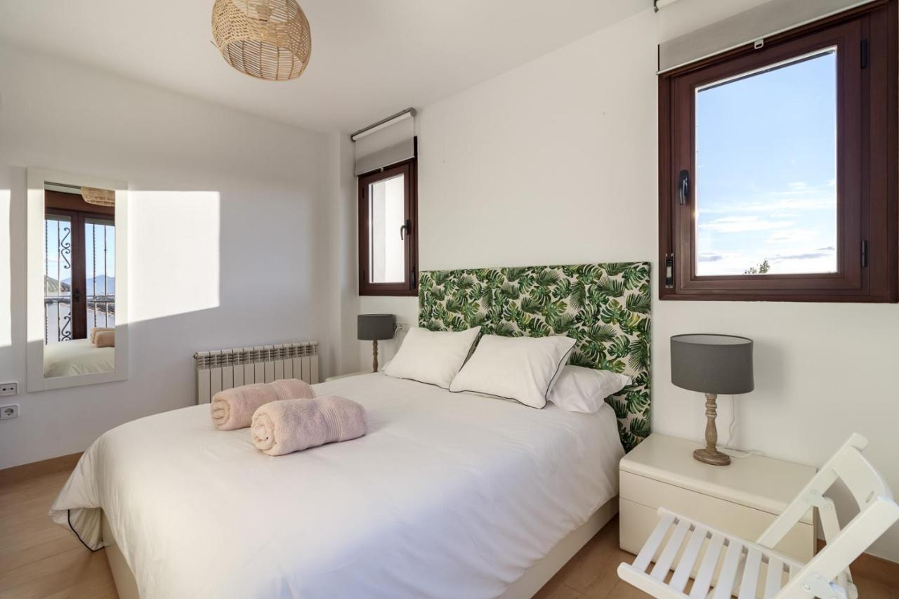 Beautiful Duplex-city Center. Parking By The House Сasa de vacaciones *