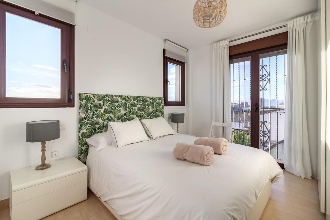 Сasa de vacaciones Beautiful Duplex-city Center. Parking By The House Granada